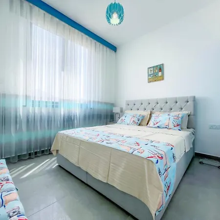Luxurious Vacation With Private Jacuzzi דירה *